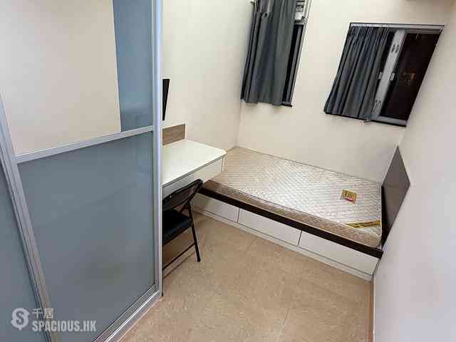 Causeway Bay - 57, King's Road 04