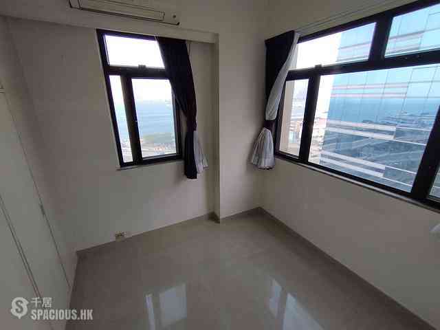 Sai Ying Pun - General Building 01