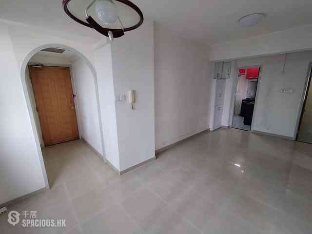 Sai Ying Pun - General Building 03