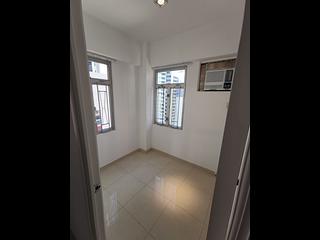 Kennedy Town - Po Tak Mansion 05