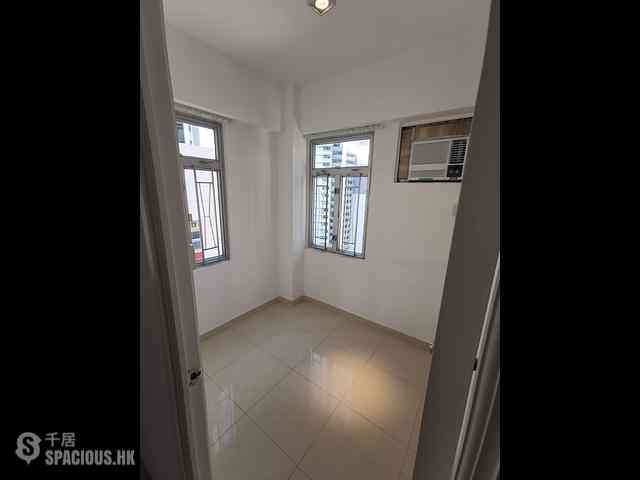 Kennedy Town - Po Tak Mansion 05