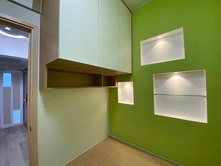 Mong Kok - Portland Building 02