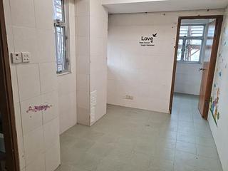 Mong Kok - Cheong Fai Mansion 03