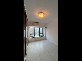 Yau Ma Tei - King'S Park Villa Block 5 09