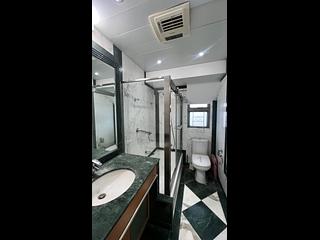 Yau Ma Tei - King'S Park Villa Block 5 10