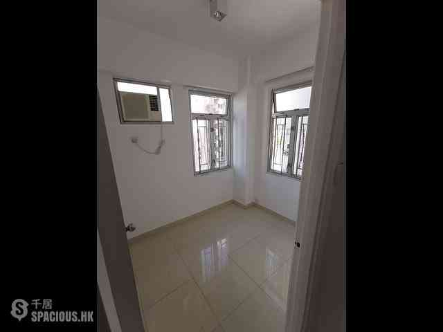 Kennedy Town - Po Tak Mansion 01
