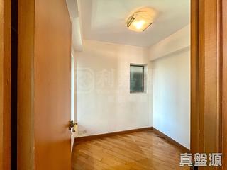 Tseung Kwan O - The Grandiose Block 3 04