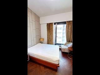 Shek Tong Tsui - One South Lane 02