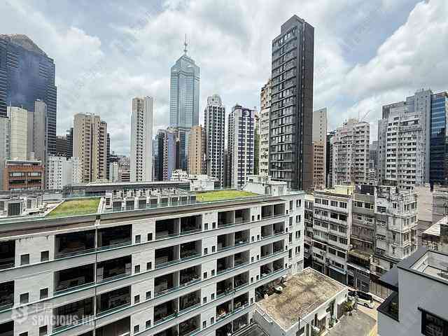 Soho - Centrepoint 01