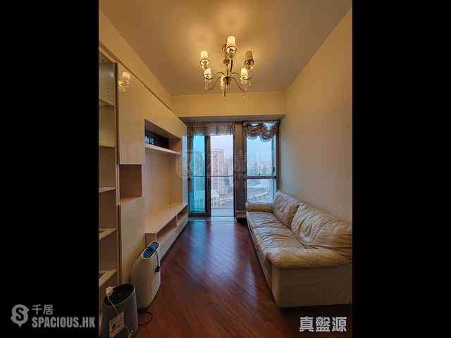 Yau Ma Tei - The Coronation Tower 2 03