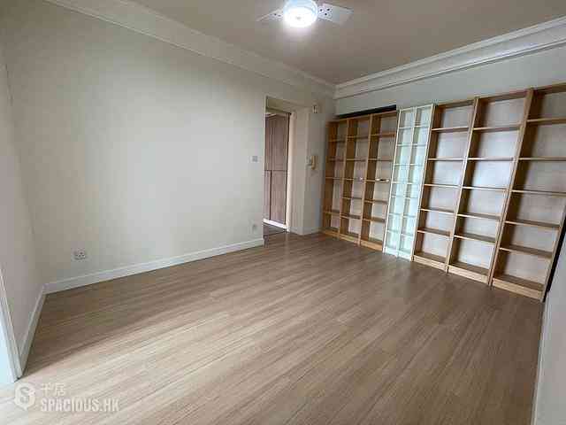 Tung Chung - Caribbean Coast Phase 2 Albany Cove Tower 6 07