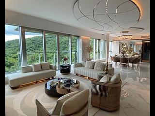 Sha Tin - Mount Regalia Tower 5 02
