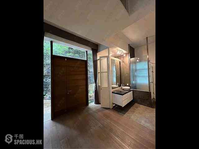 Pok Fu Lam - 88A-88B, Pok Fu Lam Road 12