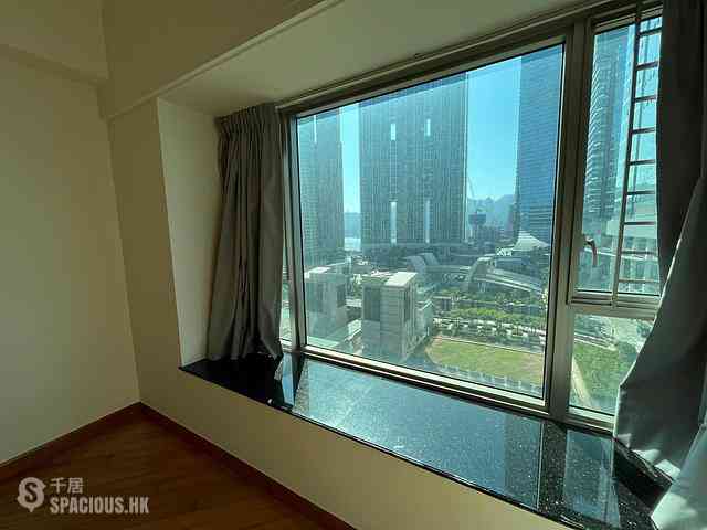 West Kowloon - Sorrento Phase 2 03