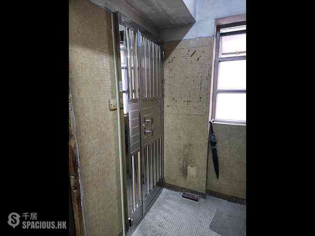 Soho - Cheong Ngar Court 02