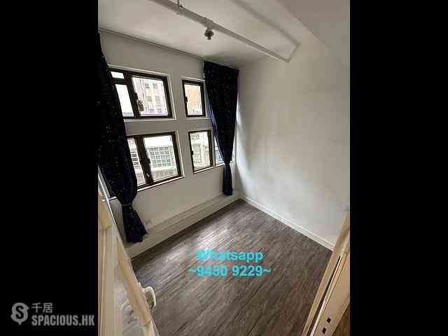Central - 73, Connaught Road West 08