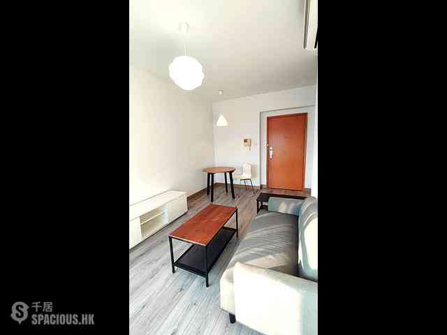 Tung Chung - Coastal Skyline Phase 1 Block 6 02