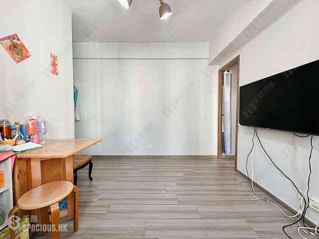 Wan Chai - Pao Woo Mansion 04