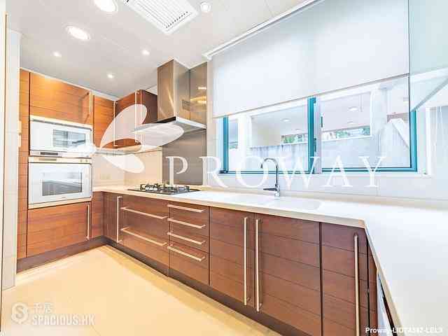 Stanley - Regalia Bay Phase 1 11