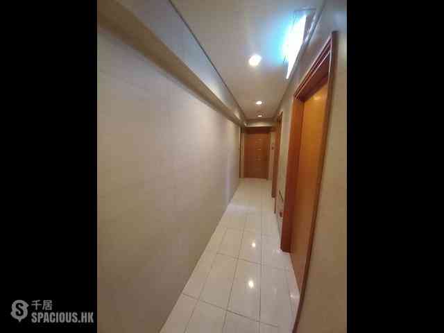 Wan Chai - The Zenith Phase 1 Block 3 04