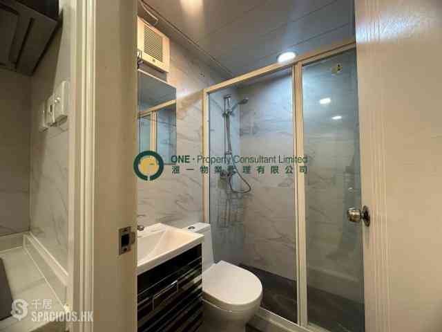 Kennedy Town - New Fortune House 05