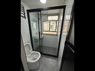 Sham Shui Po - 109, Nam Cheong Street/197 Yu Chau Street 07