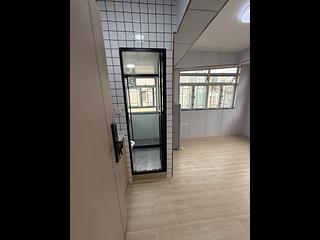 Sham Shui Po - 109, Nam Cheong Street/197 Yu Chau Street 06