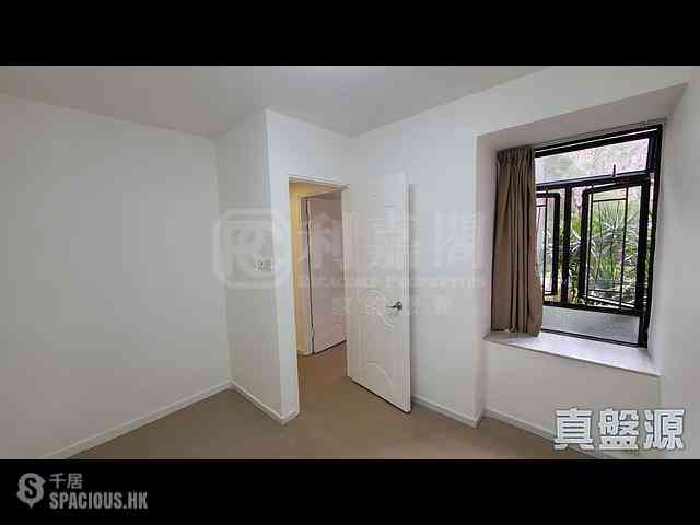 Quarry Bay - Kornhill Block R 14