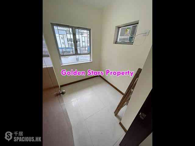 Sai Ying Pun - Tung Ming Court 06