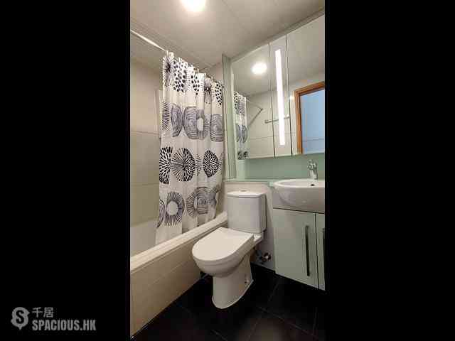 Tung Chung - Coastal Skyline Phase 1 Block 6 04
