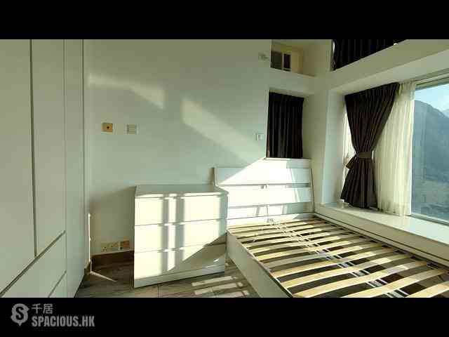 Tung Chung - Coastal Skyline Phase 1 Block 6 06