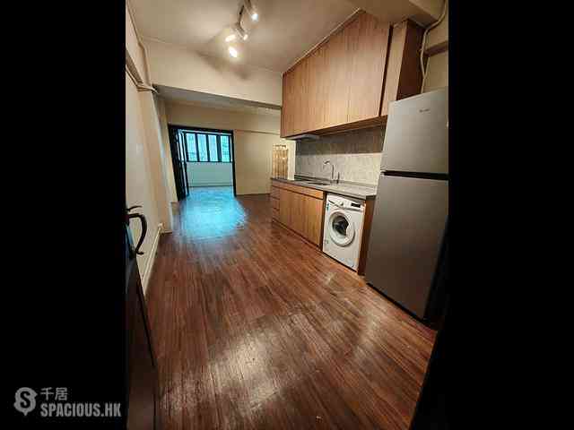 Sai Ying Pun - 230-232, Des Voeux Road West 01