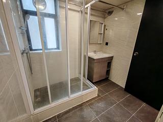 Sai Ying Pun - 230-232, Des Voeux Road West 10
