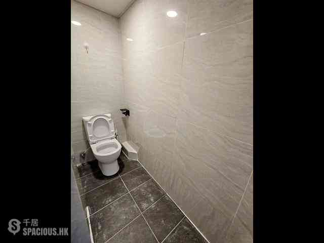 Sai Ying Pun - 230-232, Des Voeux Road West 11