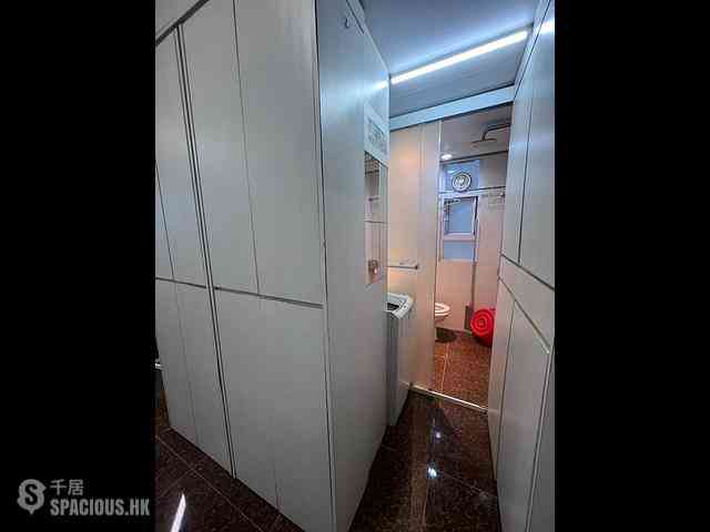 Mong Kok - Richview Mansion 06