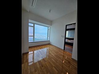Tai Kok Tsui - Shining Heights 05