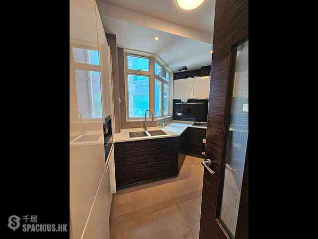 Tai Kok Tsui - Shining Heights 11