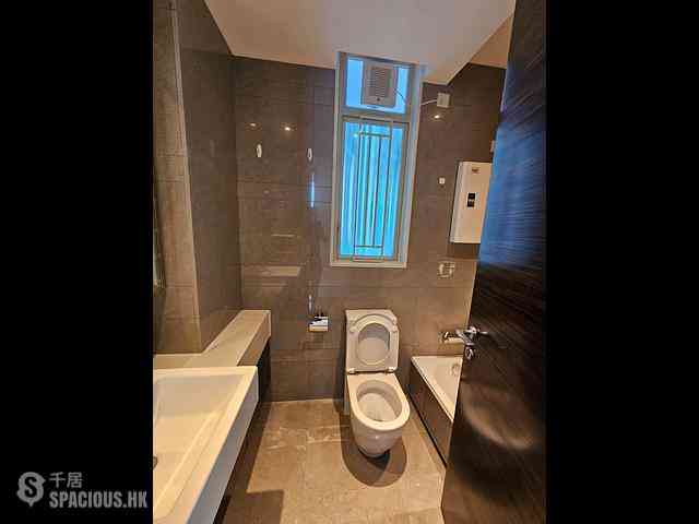 Tai Kok Tsui - Shining Heights 15