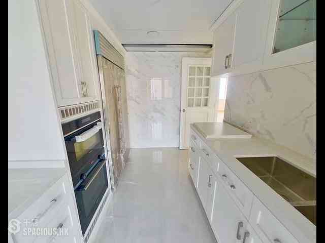 Tai Tam - Hong Kong Parkview Parkview Heights Block 15 06