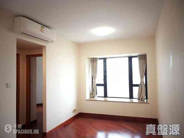 West Kowloon - The Arch Moon Tower (Block 2A) 01
