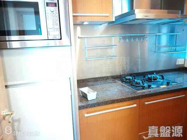 West Kowloon - The Arch Moon Tower (Block 2A) 04