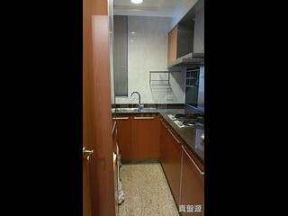 West Kowloon - The Arch Star Tower (Block 2) 04