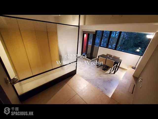 Poho - 242-244, Hollywood Road 01