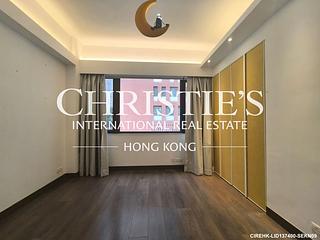 Mid Levels Central - Chenyu Court 09