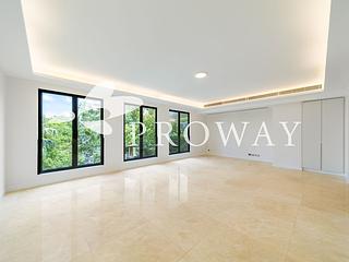 The Peak - Strawberry Hill 04
