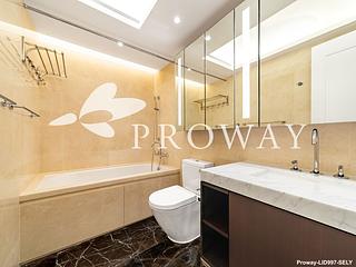 The Peak - Strawberry Hill 11