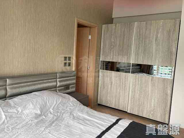West Kowloon - The Cullinan (Tower 21 Zone 6 Aster Sky) 03