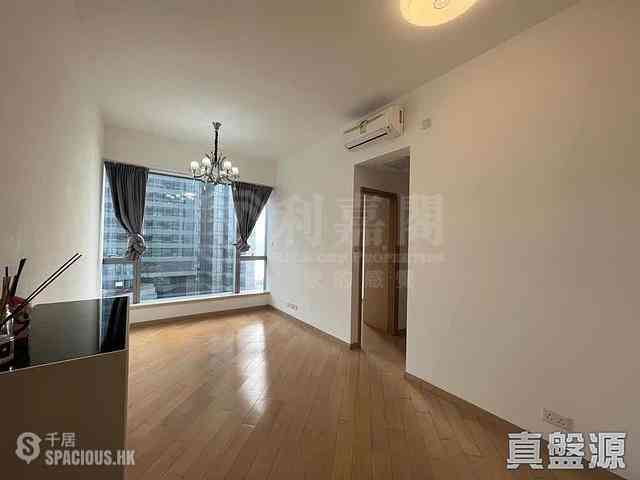 West Kowloon - The Cullinan (Tower 21 Zone 5 Star Sky) 01