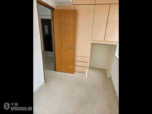 Causeway Bay - Wah Ying Building 08
