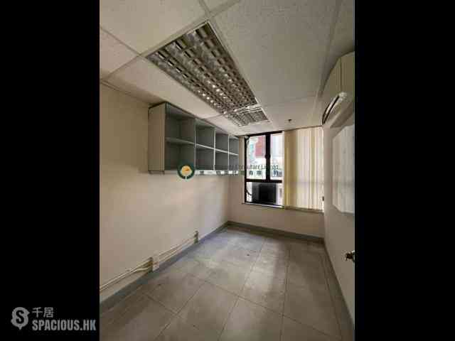 Sheung Wan - Chao's Building 04